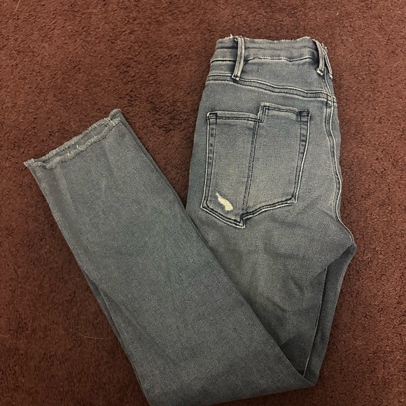 Good American Ankle Length Skinny Jeans - Picture 2 of 7